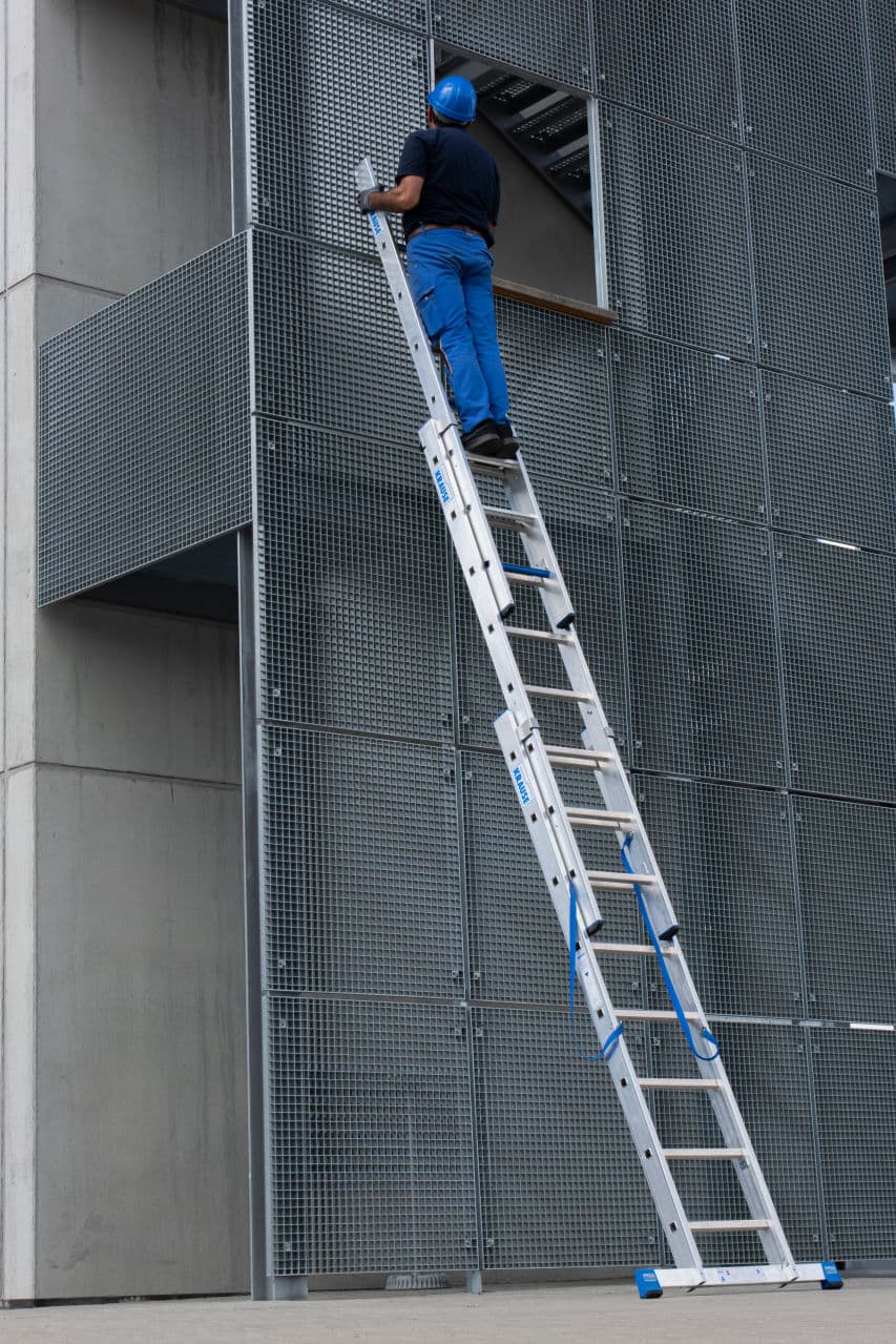 Трехсекционная универсальная лестница Krause Stabilo +S 3х8 131652